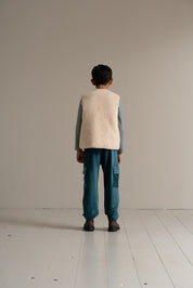 Plush Body-Warmer in Oatmeal