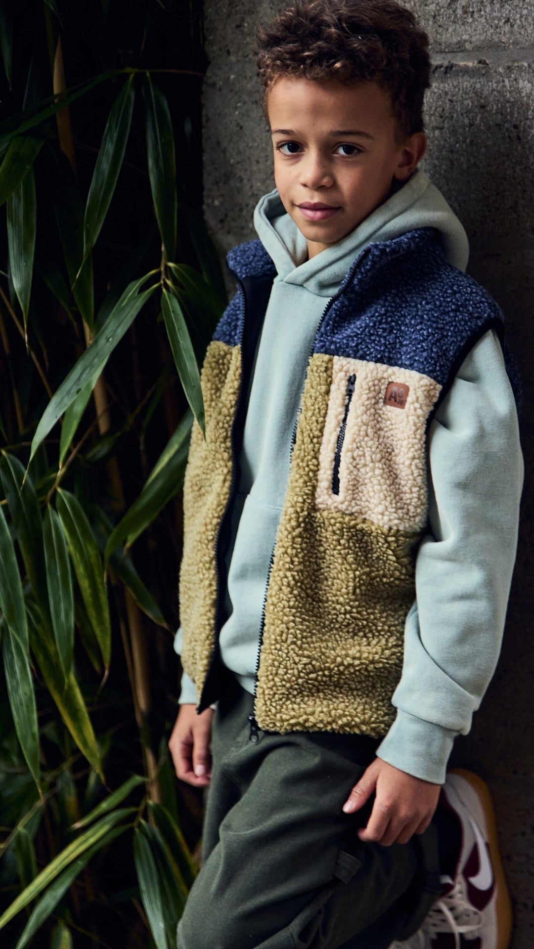 Teddy Reversible Vest – Olive
