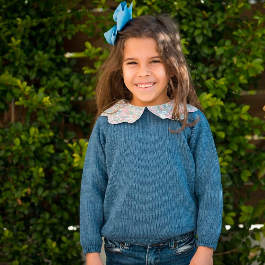 Knitted Sweater with Flower Collar