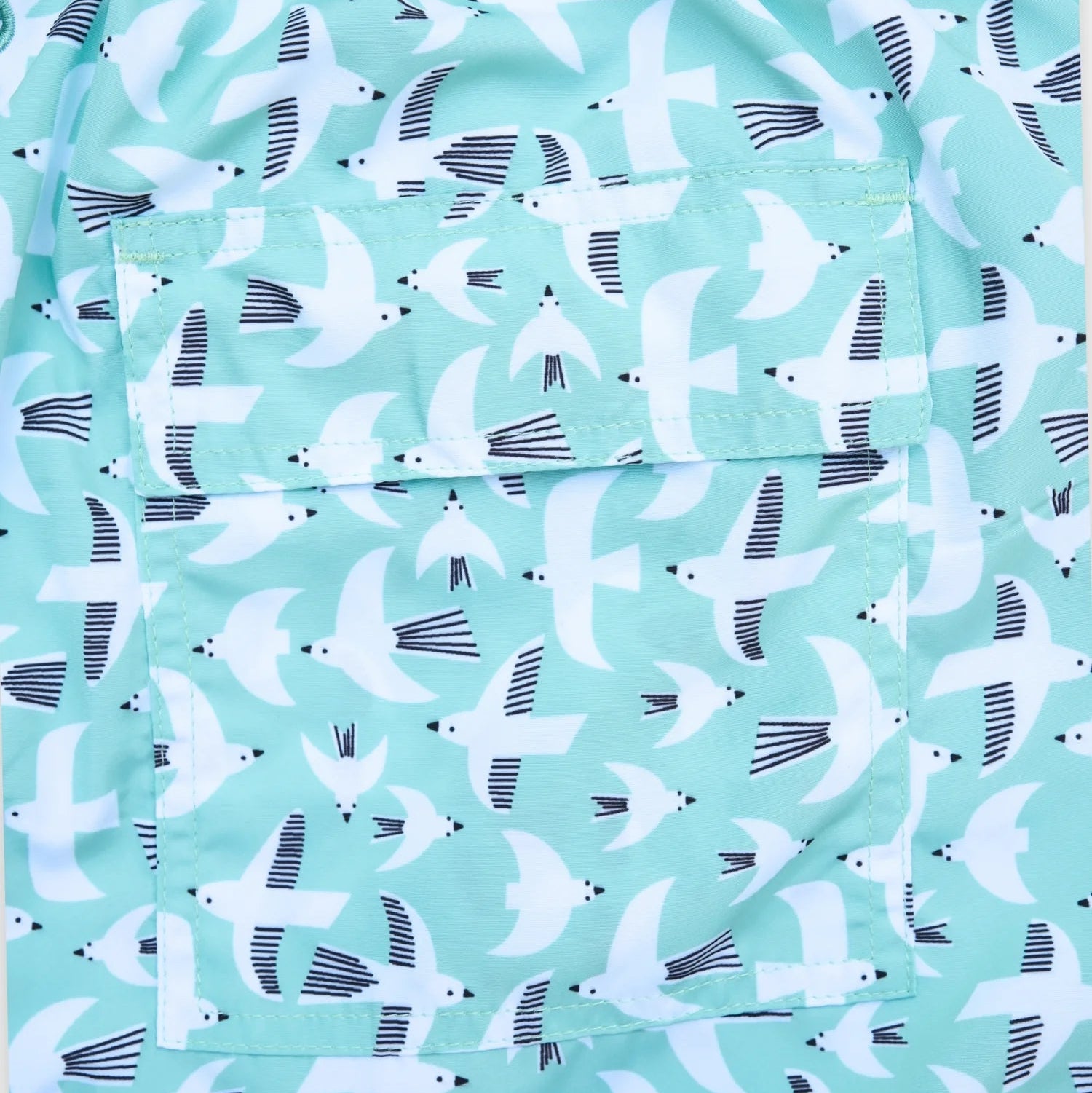 Men Shorts - Sea Gull Breeze