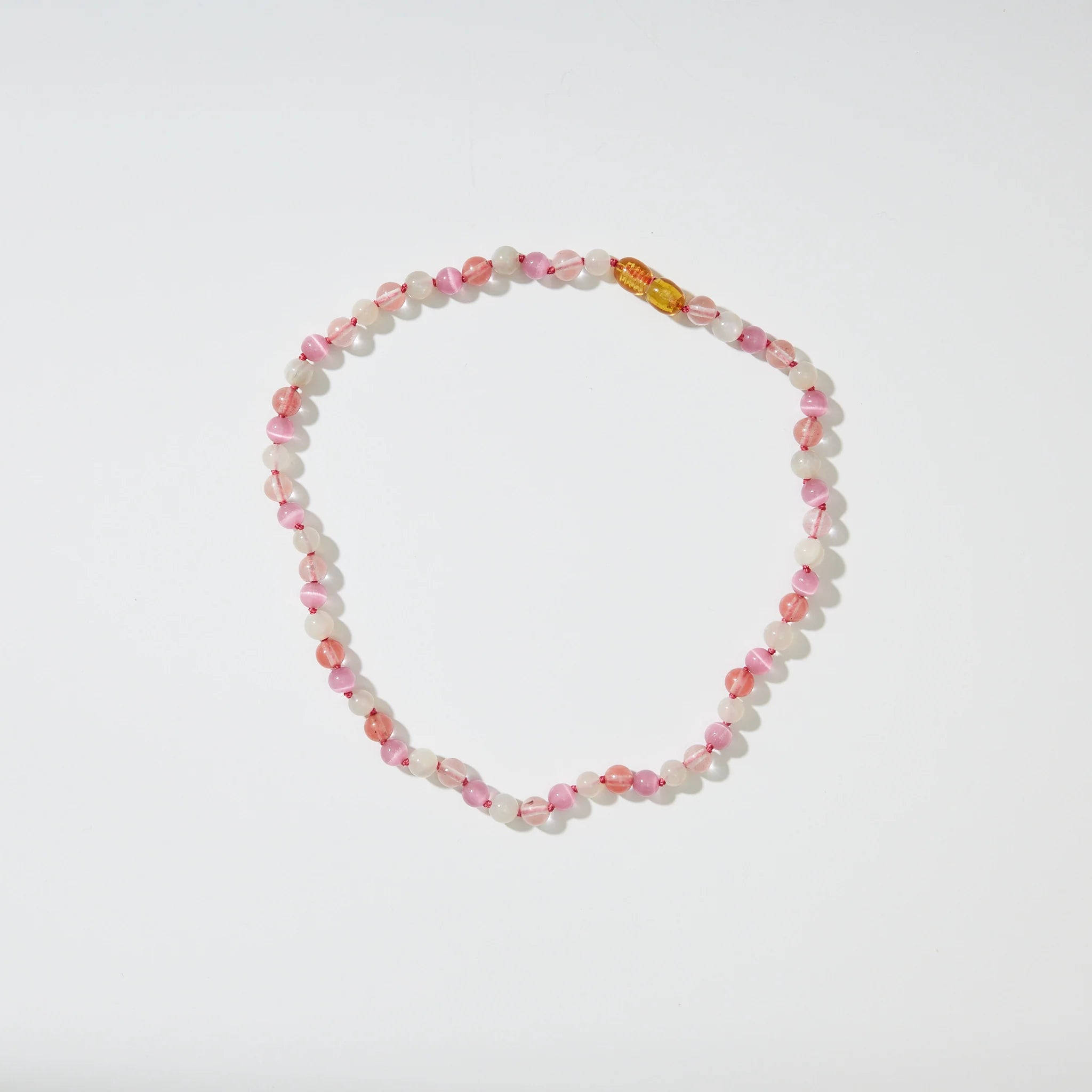 LaraNecklace_Kids.webp