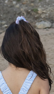 Scrunchie – Cornflower with Pink