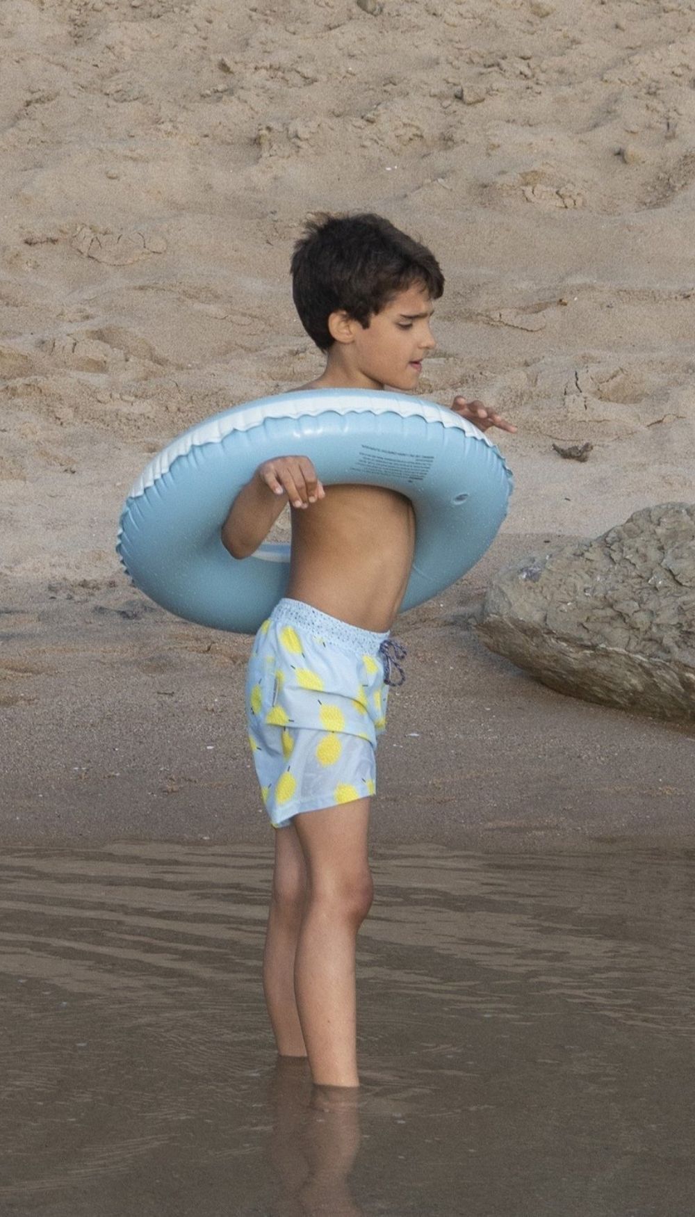 Swim Trunks – Lemon & Black Drops